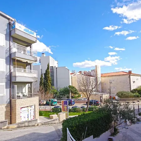 Apartment Gg Lux Makarska
